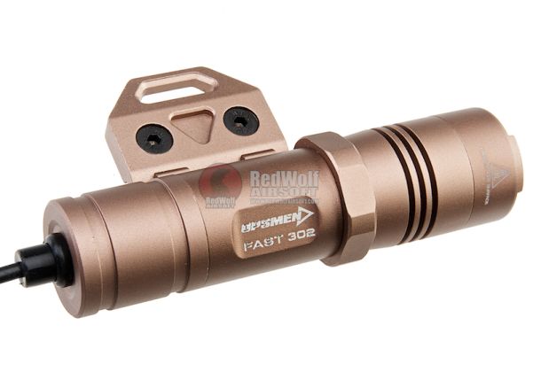 OPSMEN FAST 302M Weapon Light for M-Lok System (400 Lumen OPSMEN FAST 302M Weapon Light for M-Lok System (400 Lumen