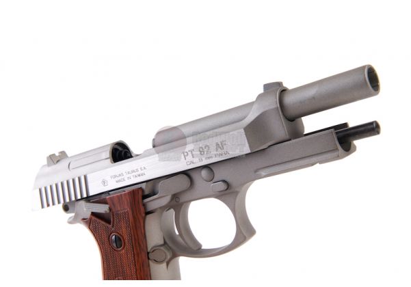 Pistola Balines Kwc Pt92 Blowback + 6co2 + 500bb Geoutdoor - Outdoor Online